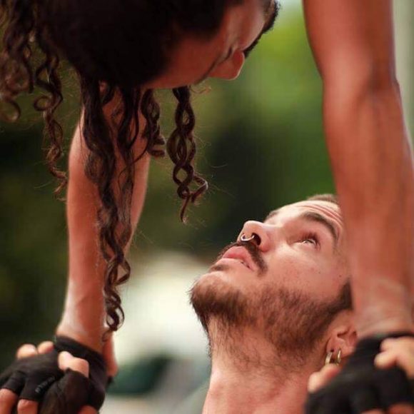 Workshop d’acroyoga avec Alberto Martinez et Alfonso Sabaidee